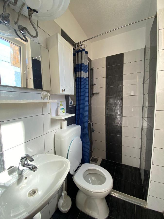 Studio Apartment Elsa Galižana Exterior foto